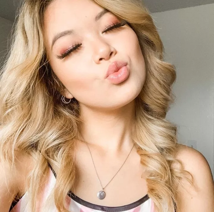 blonde girl