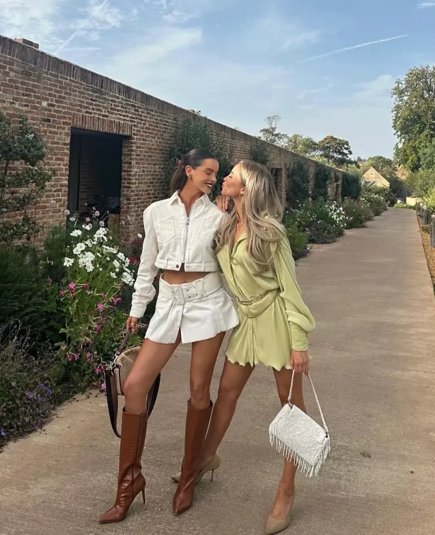 Blonde or brunette?
