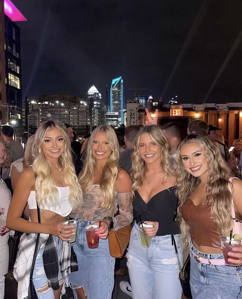Blondes