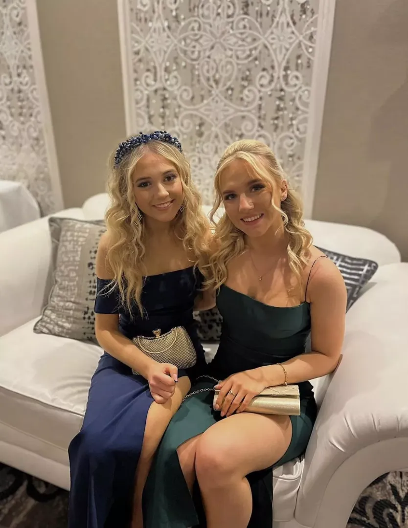 Blondes