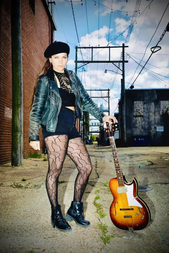 Blues Guitarist Ghalia Volt