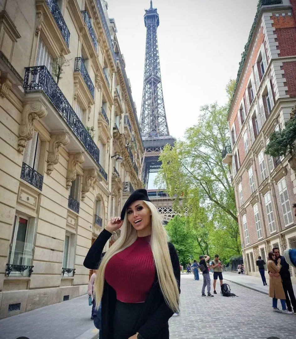 Bonjour