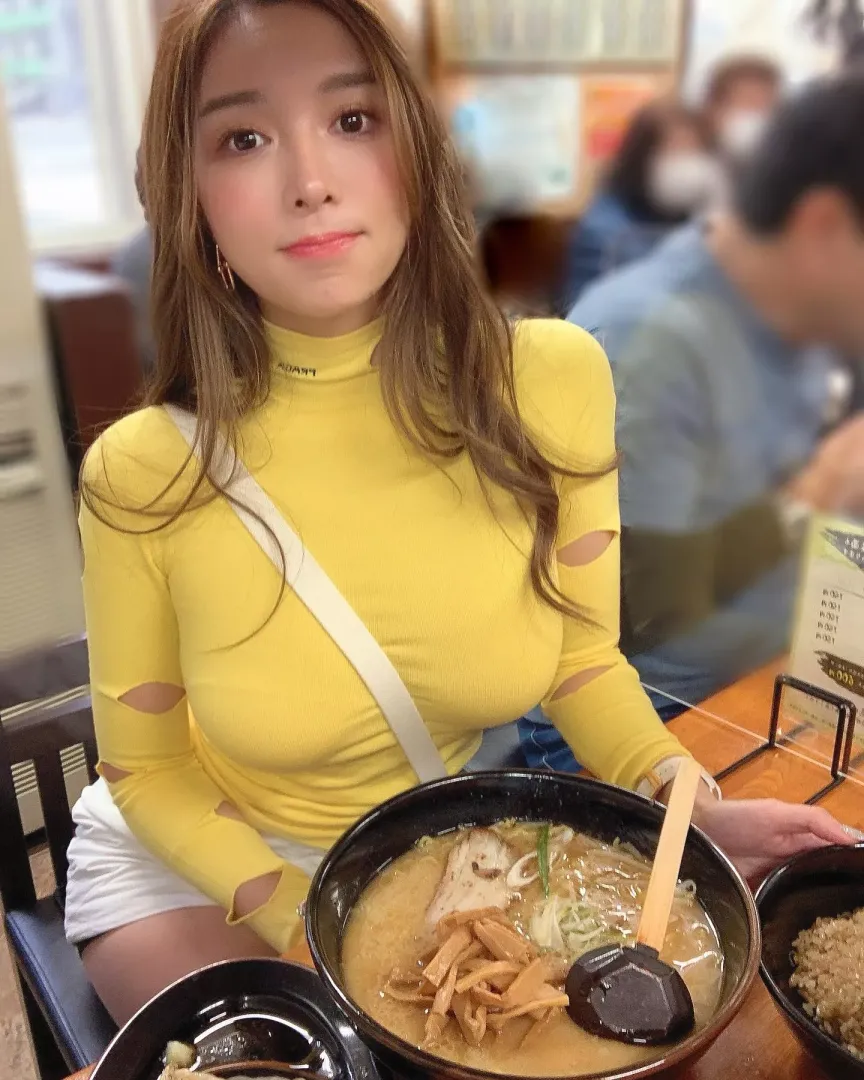 Boob strap