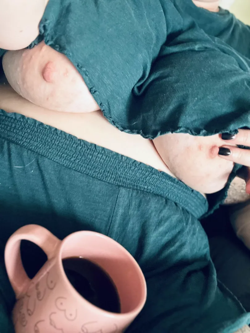 Boobs in boobs ☕️ (.)(.)☕️