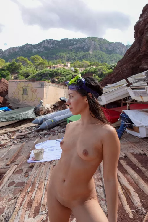 Boobs with a view 