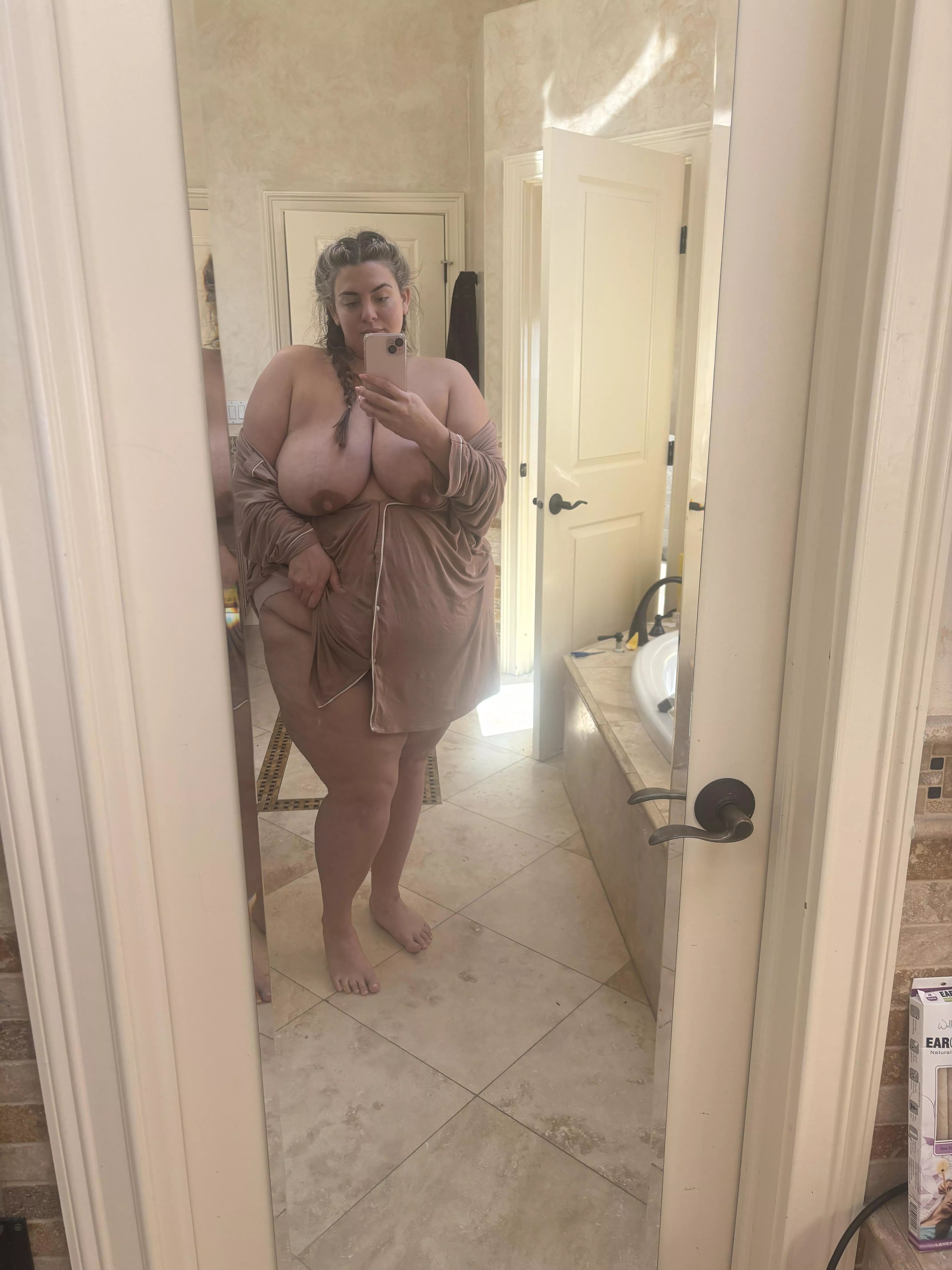 Braids boobs and belly