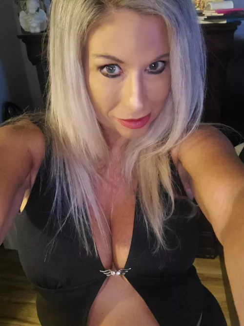 bras are so unnecessary 😉