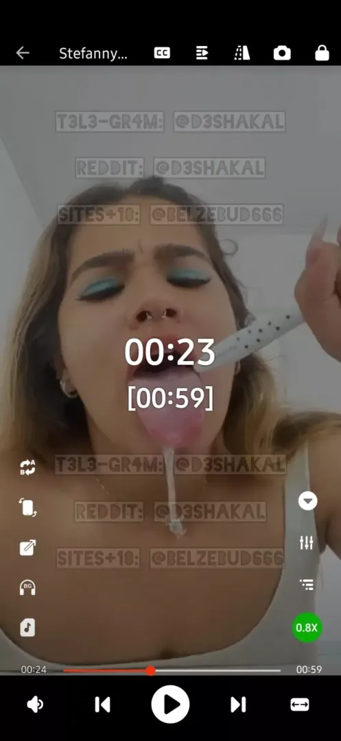 Brazilian Girl Big Tongue Fetish [Found]