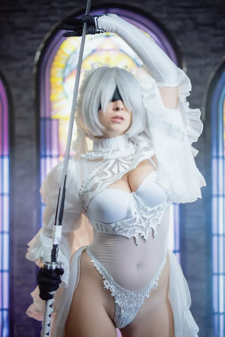 Bride 2B cosplay by Yuna Kairi