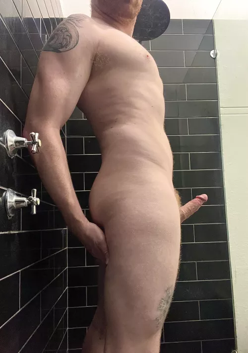 Bring in the new year pressed against my shower wall