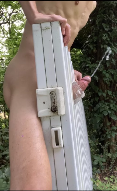 Bros, I can only recommend to try this! Best cumshot ever. I am a cumcannon 🍆💦💦💦 M(23)🤌🏻