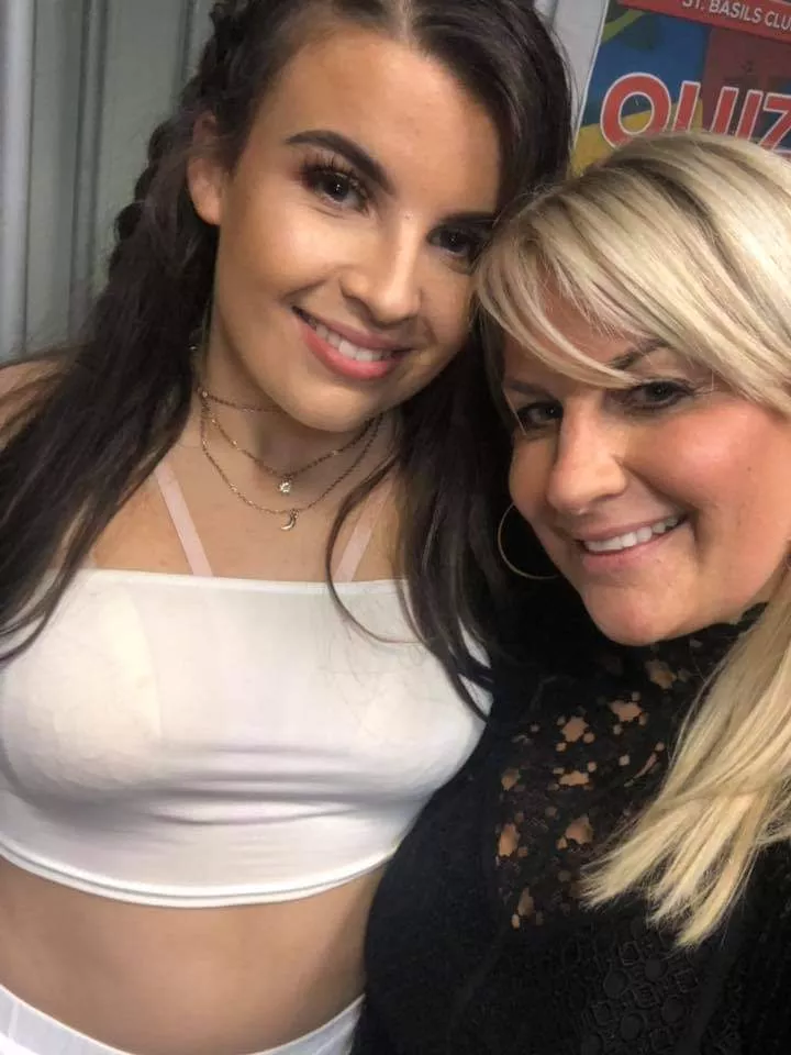 brunette or blonde