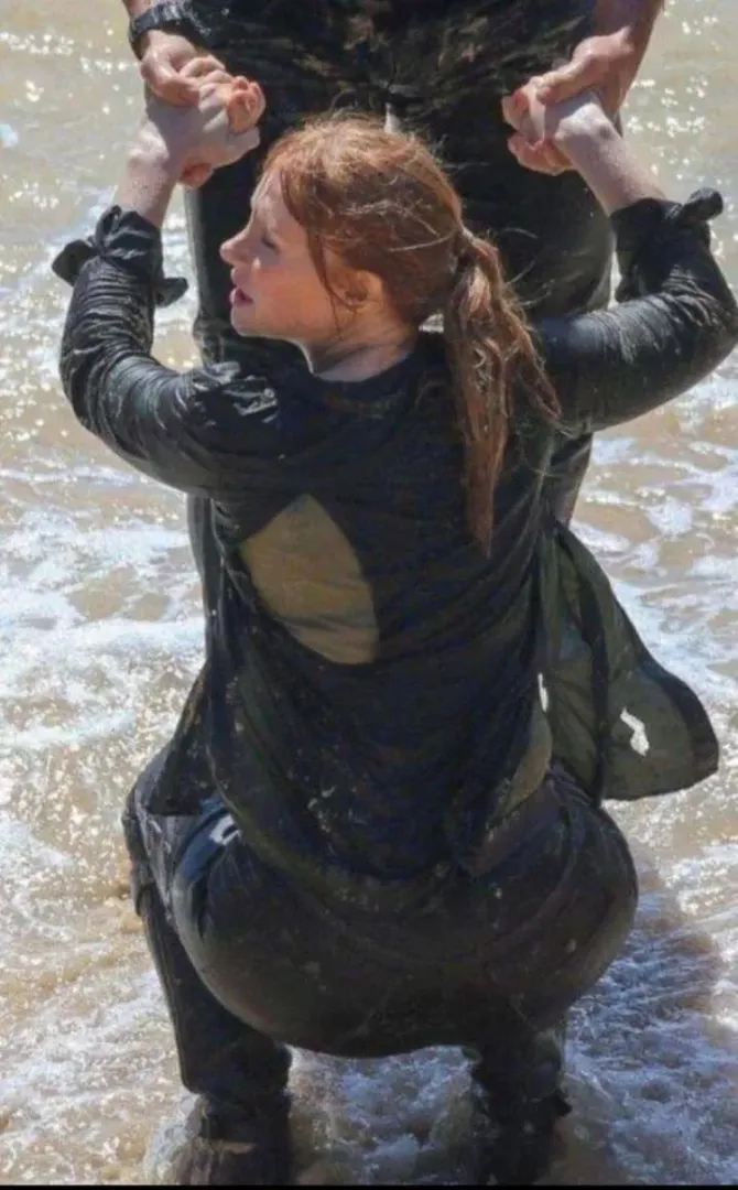 Bryce Dallas Howard 