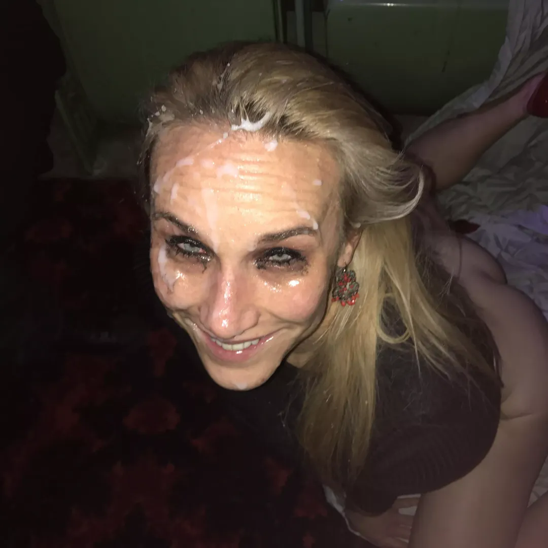 Bukkake from almost 8 years ago. I’ve been taking loads for so so long!