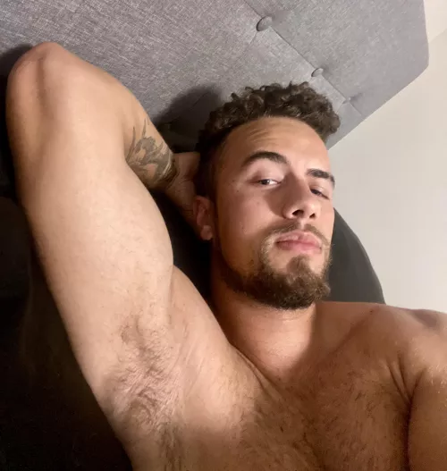 Bury your face in my pit and smell my scent. 😵‍💫