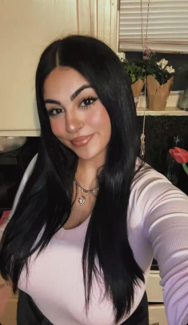 Busty in pink