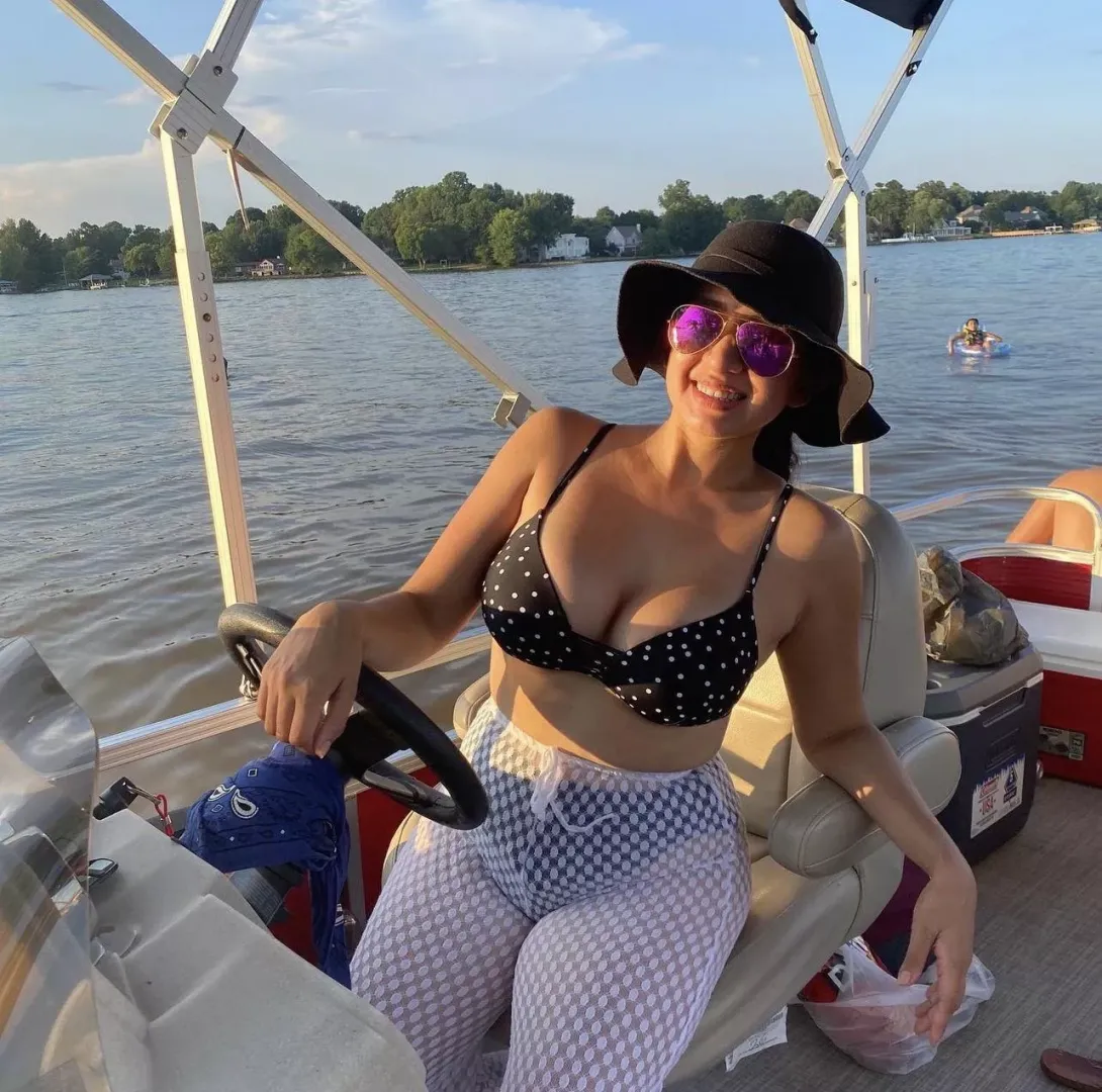 Busty Mexican milf