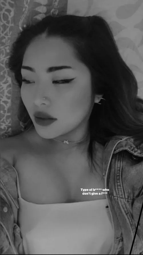 B/W Asian-latina