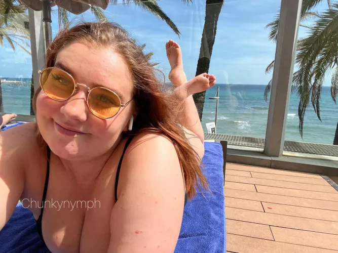 By the sea! [f]