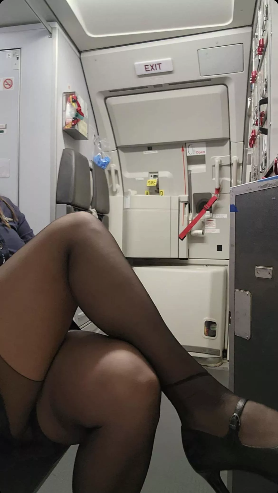 Cabin crew, prepare for take off