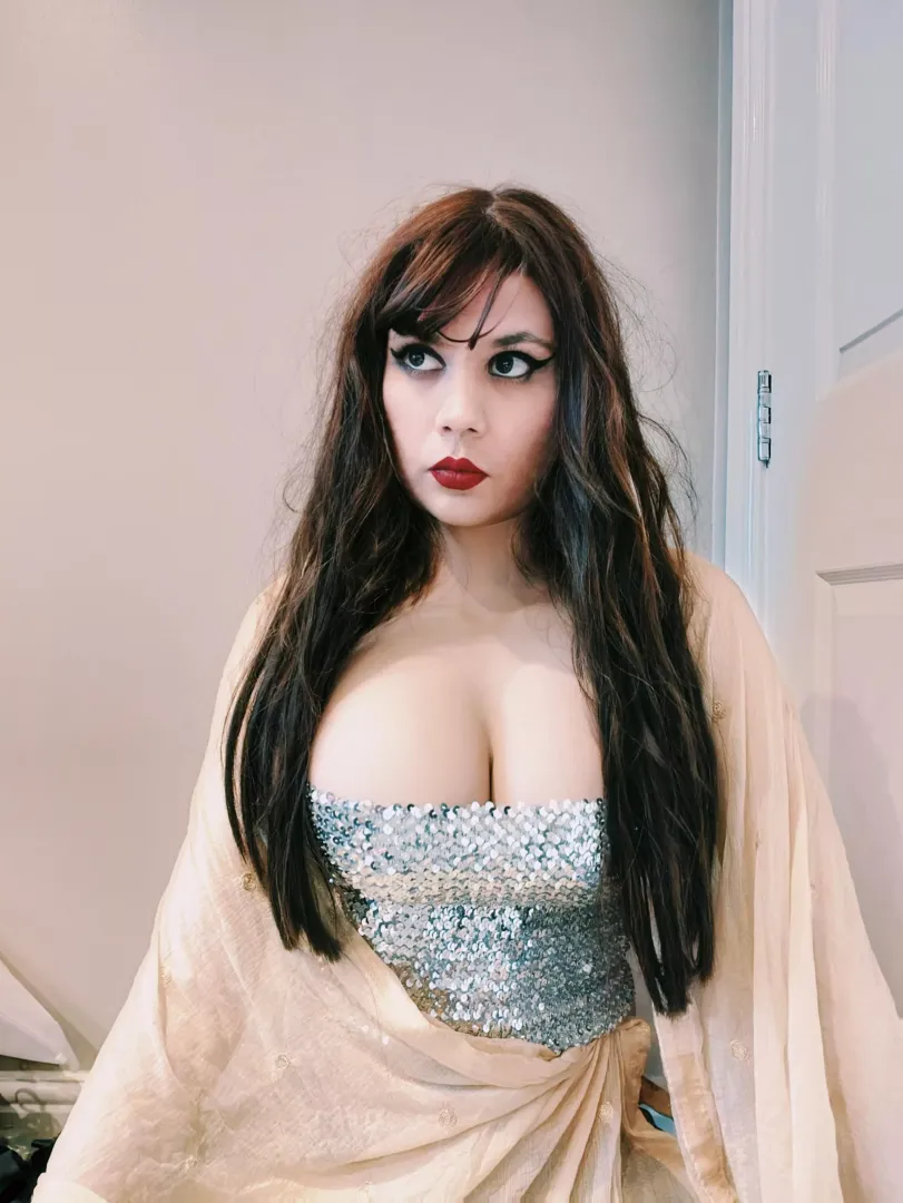 Call me Bhabhi 