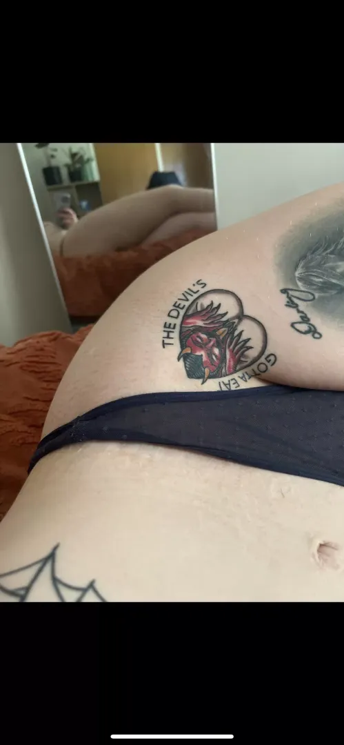Call me the devil… want to see more of my thickness?