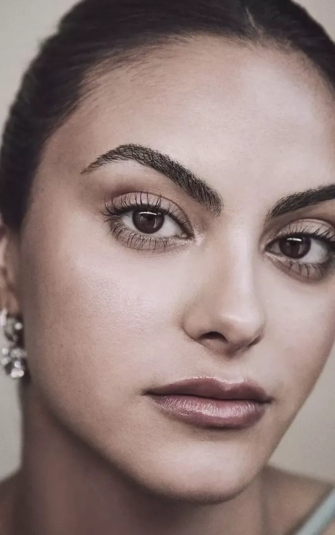 Camila Mendes