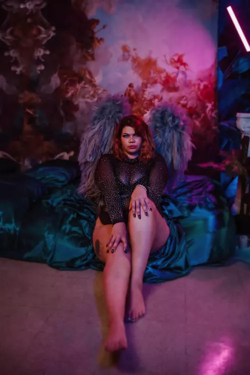 Can I be your dark fantasy? https://onlyfans.com/jezebelmarie20