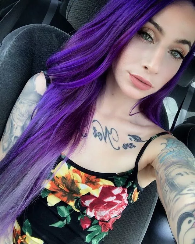Can I be your fuck doll? 😈