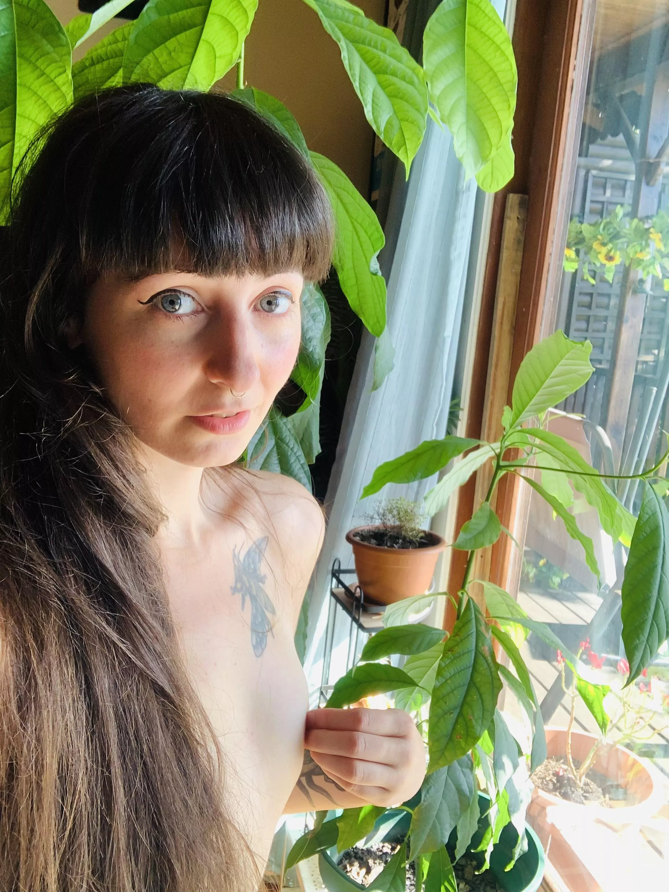 Can I be your naked housemate?