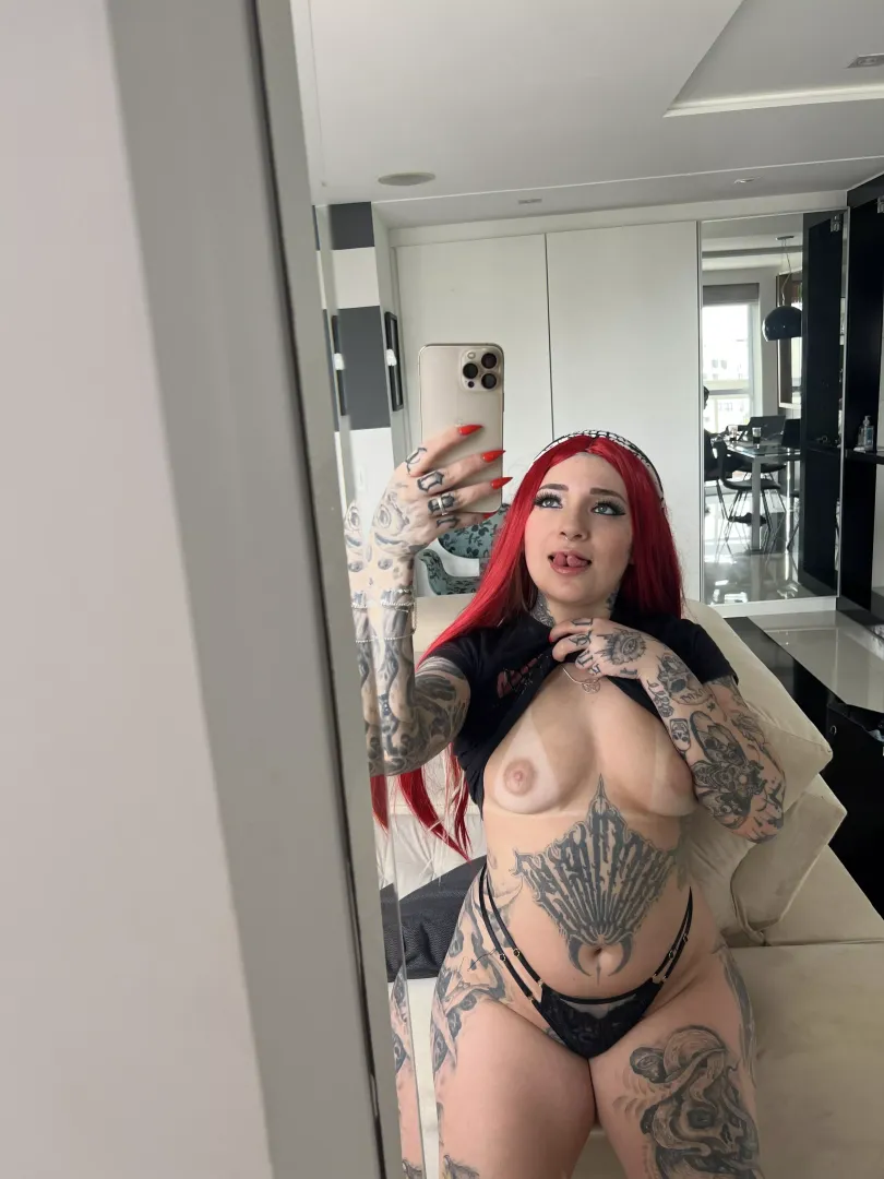Can I be your new goth girlfriend ?