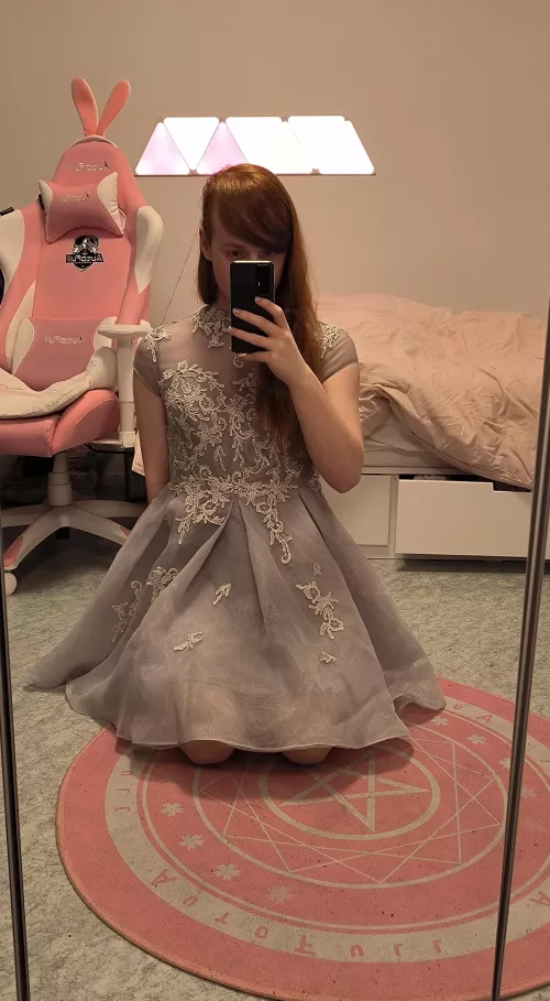 Can i be your prom queen? 💕