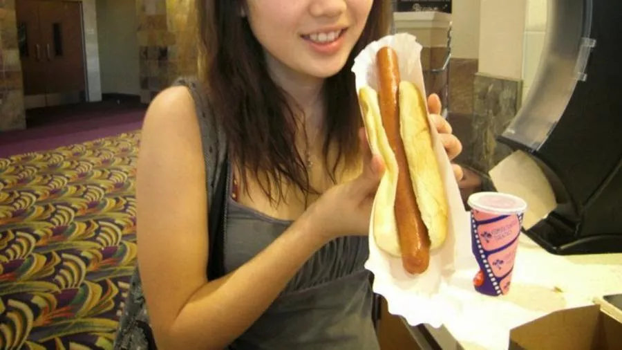 Can I bite your Hot Dog?