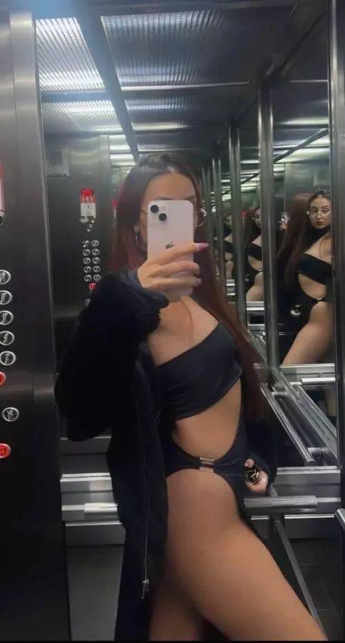 can I bring this Dress to our date? ;) 