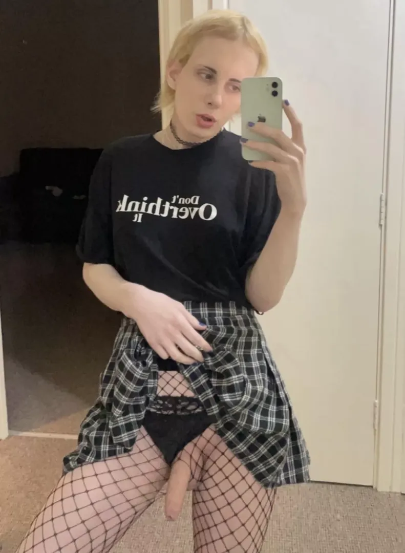 Can I cum in your mouth 🥰