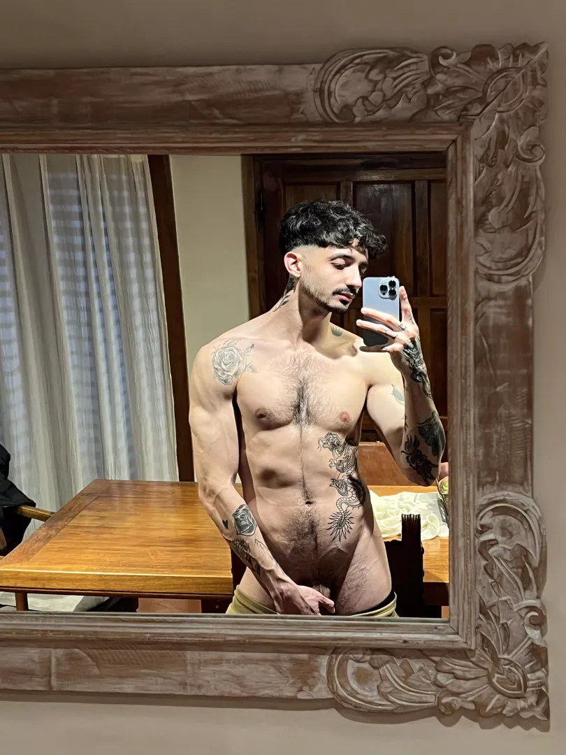 Can i dm you nudes?