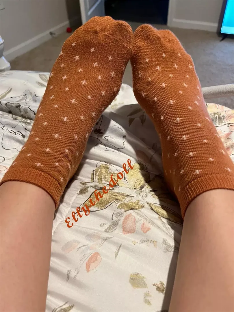 Can I put my feet on your face?