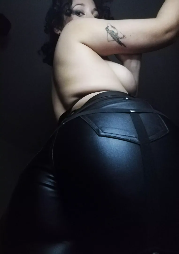Can I smash your face?
