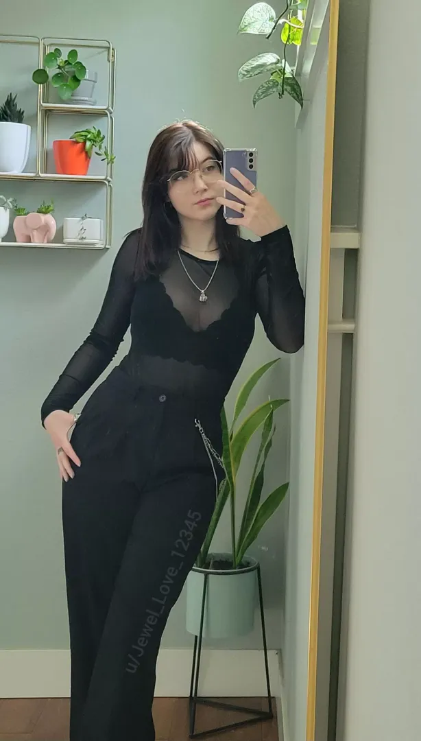 Can lingerie be worn as an outfit?