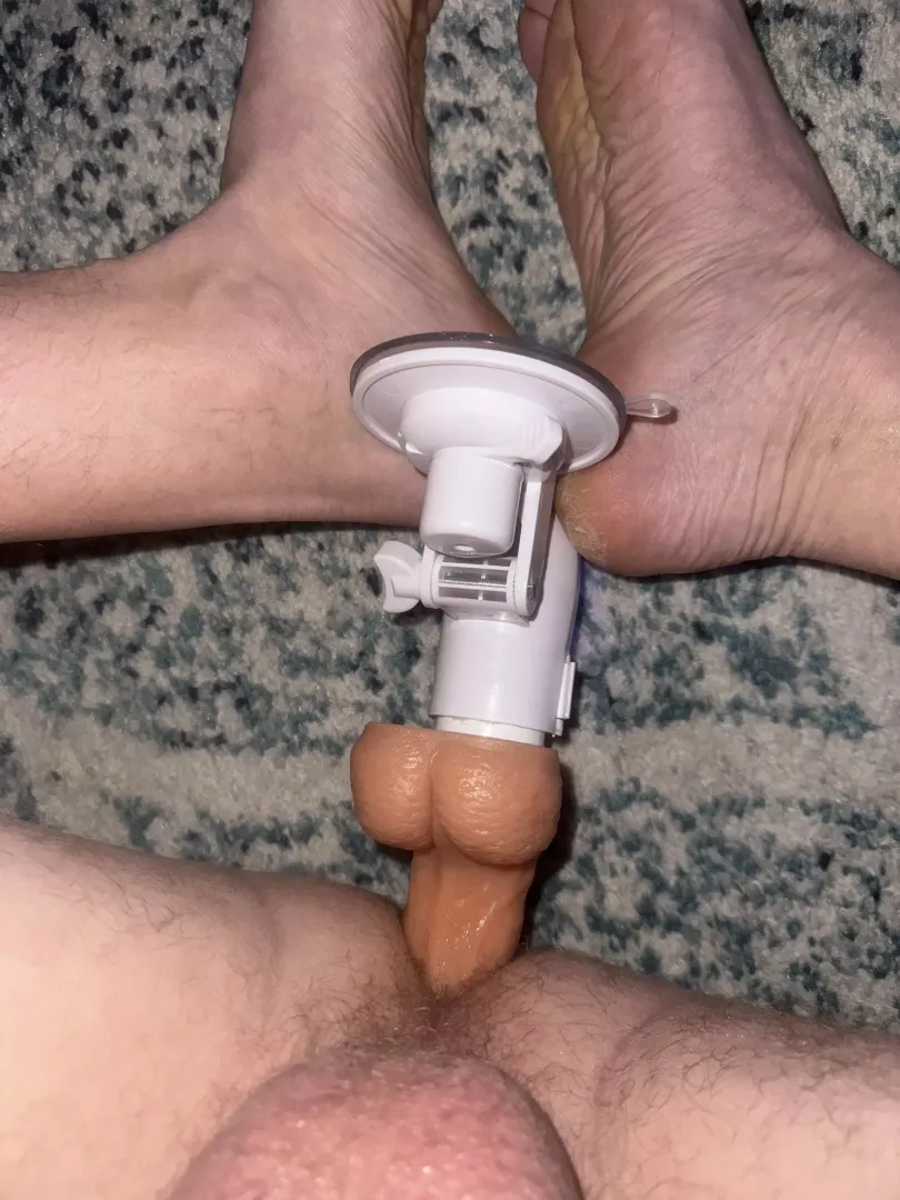 Can never get the suction cup to work