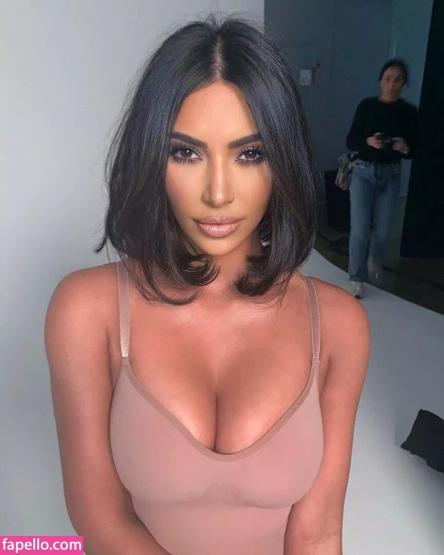 Can some send me a Kim K D.I.S.C.O.R.D