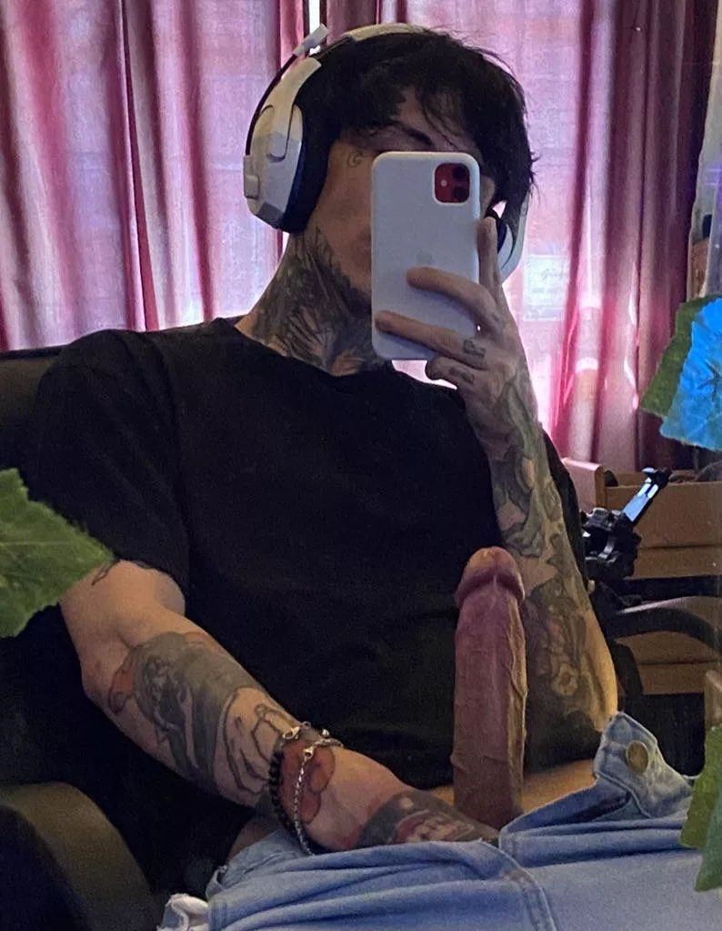 Can you be a good cowboy and jump on this 🍆?