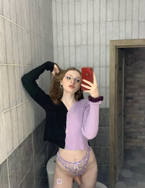 can you get me hard? 😈