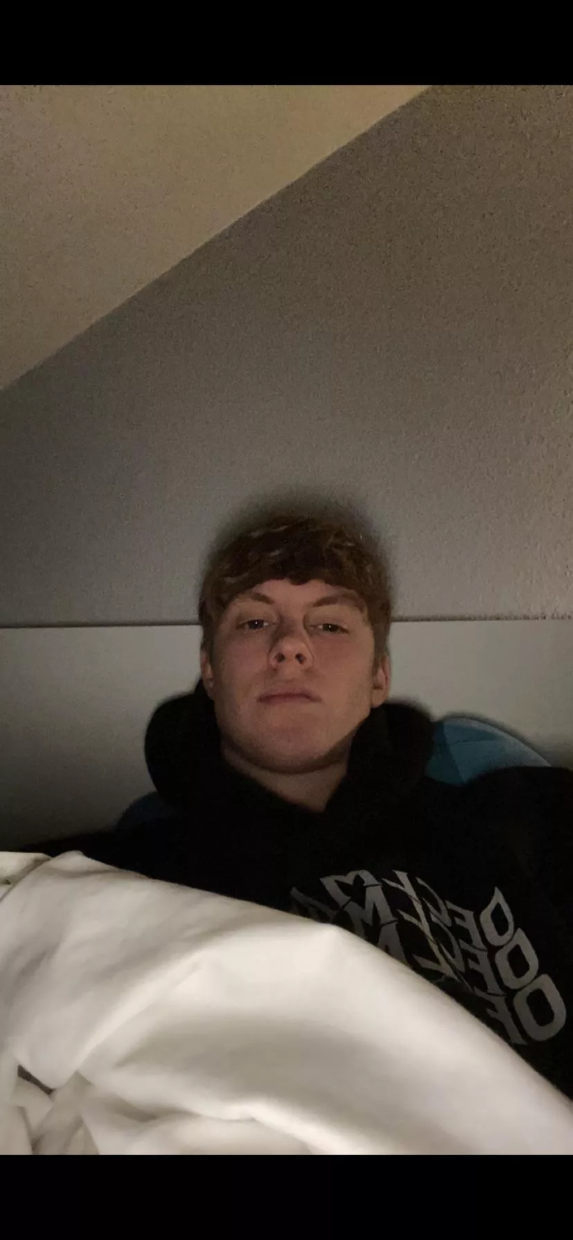Can you guess my height and 🍆size by looking at my face? Take a guess :). M19