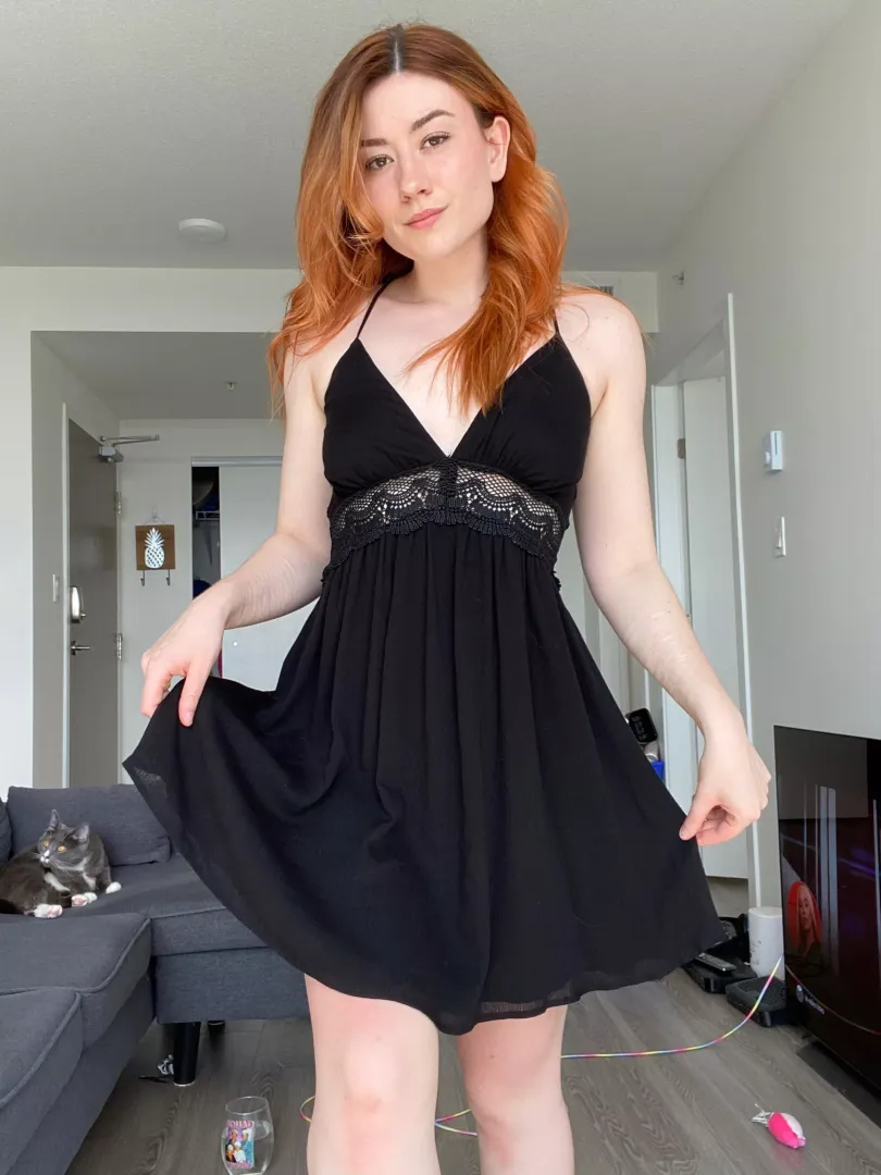 Can you guess what color of panties I’m wearing under my sundress today?