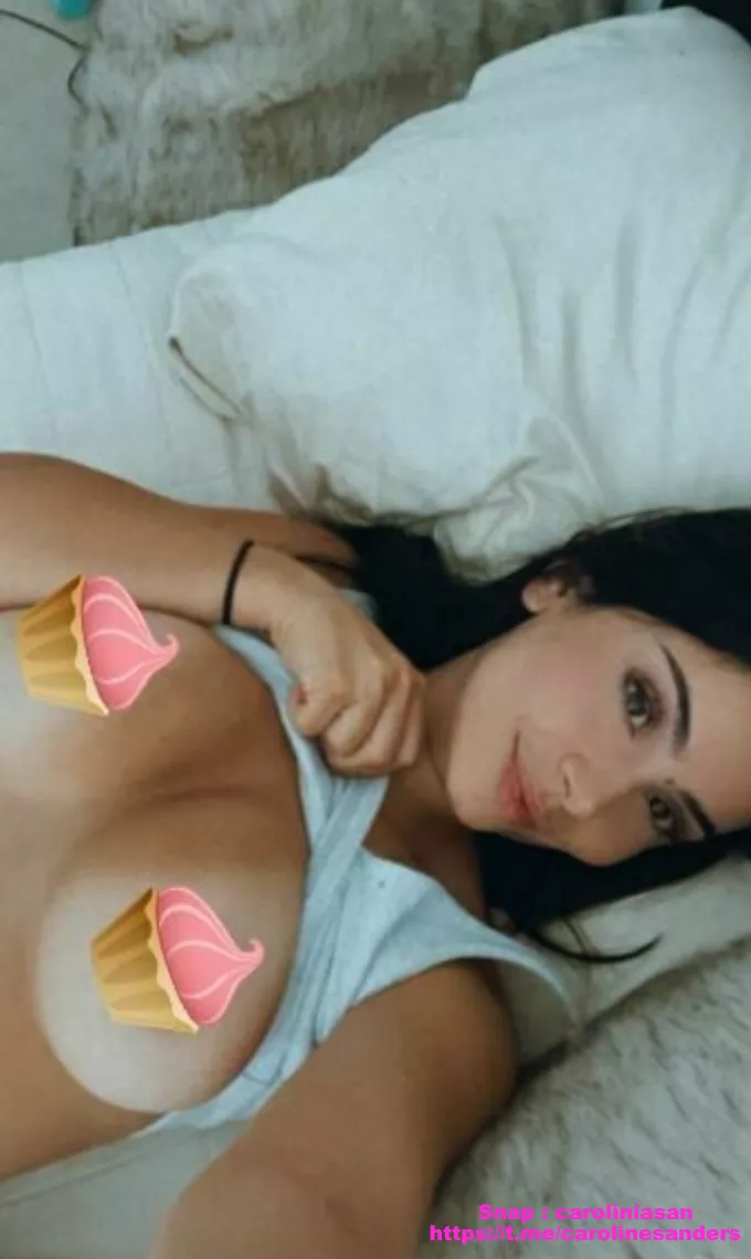 Can you keep eye contact with me? 😋