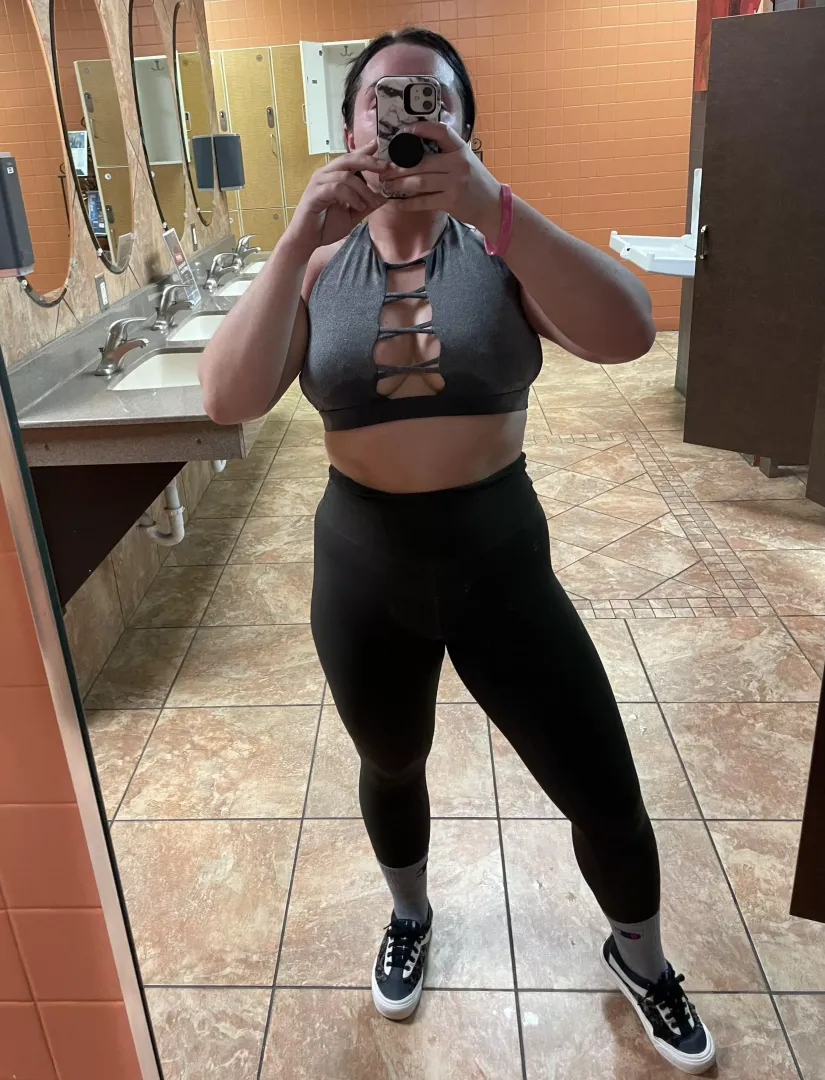 Can you see the sweat stains?