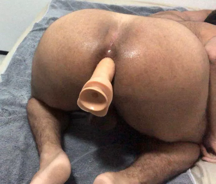 Cant stay more than 2 days without a dick inside me