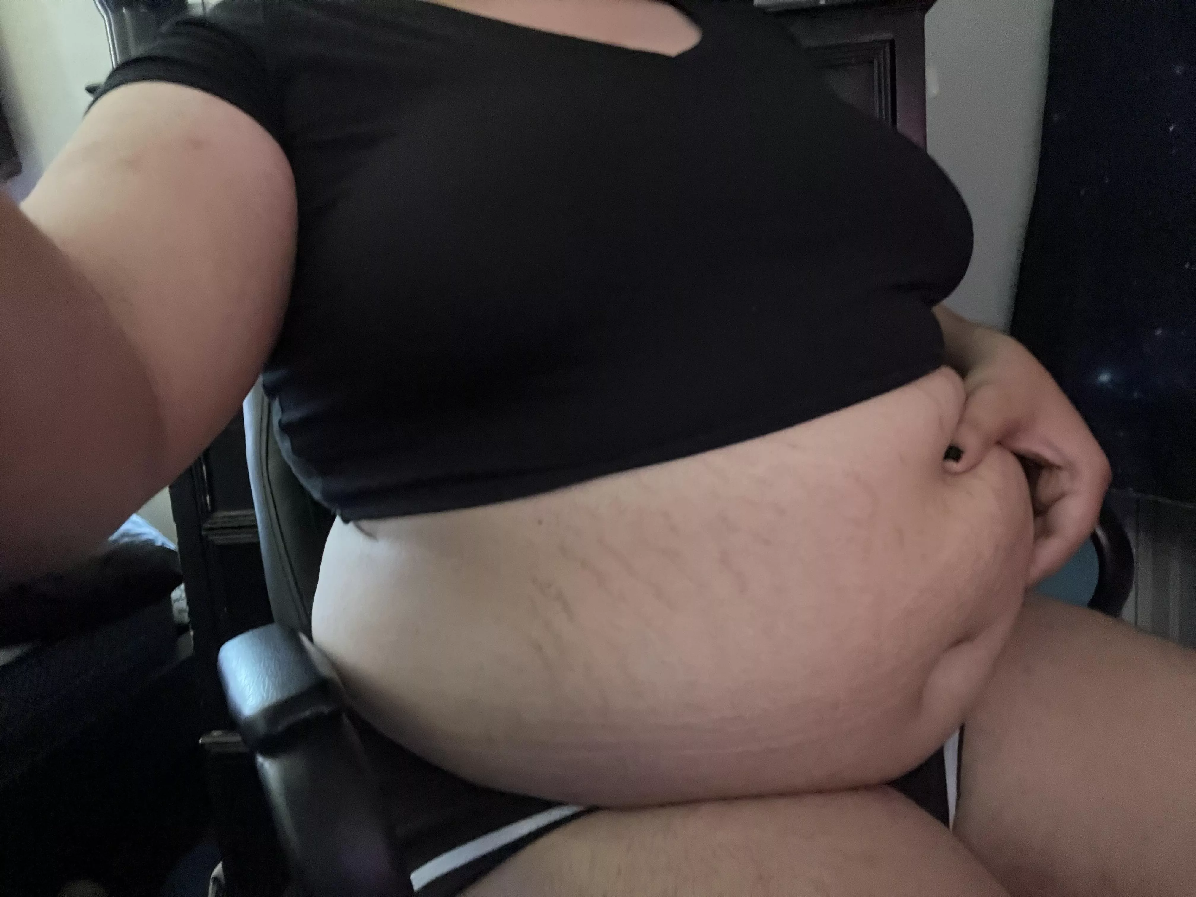 Can’t stop stuffing myself! Getting softer~