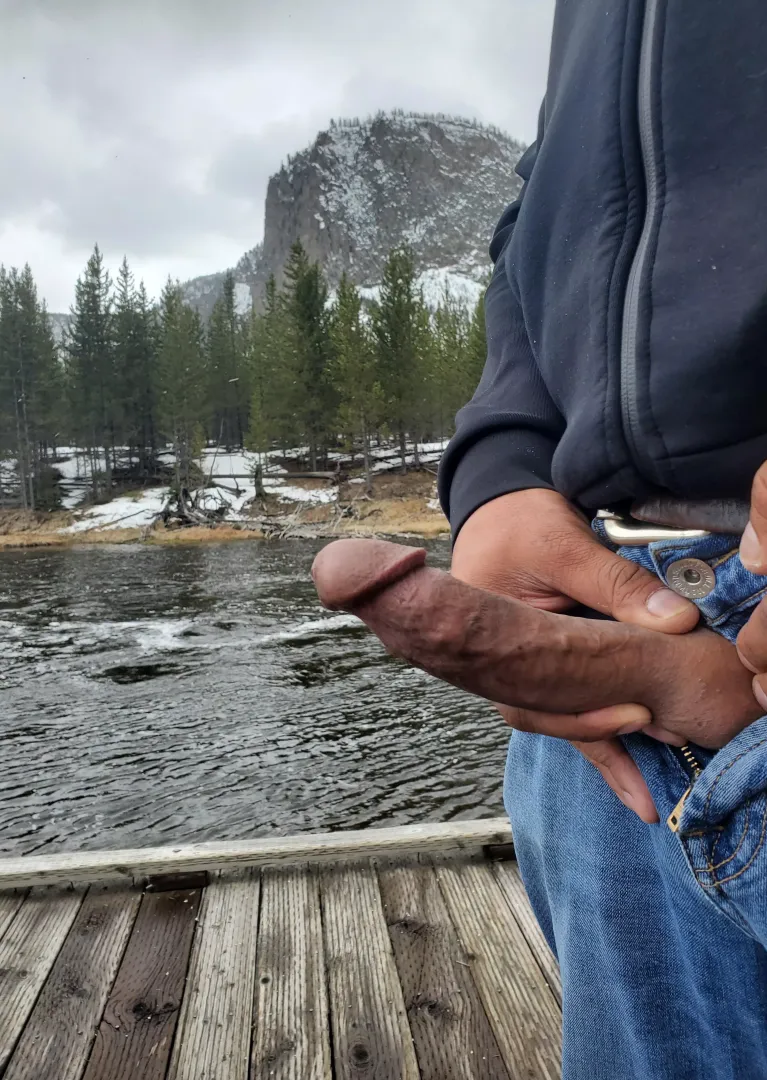 Casting all rods while fishing. Would my bait catch you?